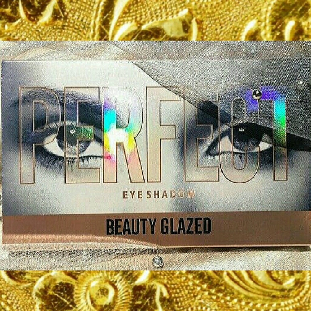 Beauty Glazed Perfect Shadow Palette - Picture 2 of 8